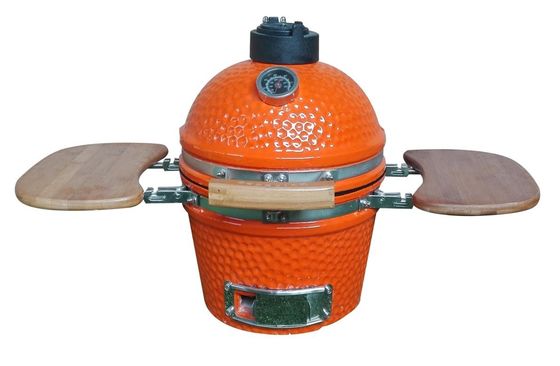 De kleine van de de Houtskoolbarbecue van SES Oranje Grill van Kamado Ceramische